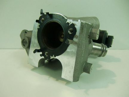 Клапан EGR двигателя 274.920 Mercedes W204 W212