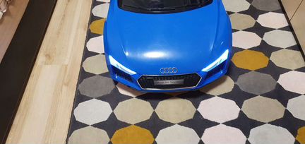 Электромобиль детский Farfello Audi R8 Spyder