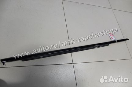 Молдинг стекла передней правой двери BMW 5 G30 G31