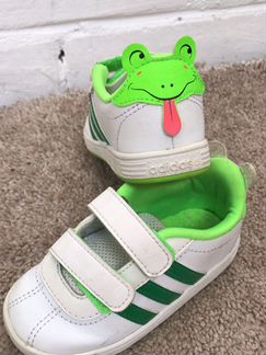 Кроссовки adidas