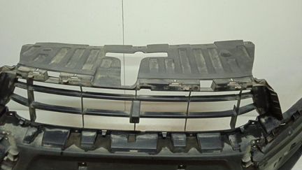 Бампер передний Lada Vesta Cross 1 2016-2020