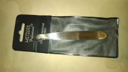 Пинцет для бровей metzger Professional