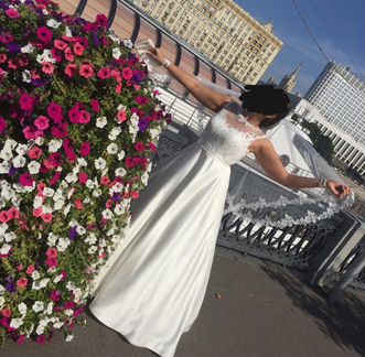 Свадебное платье