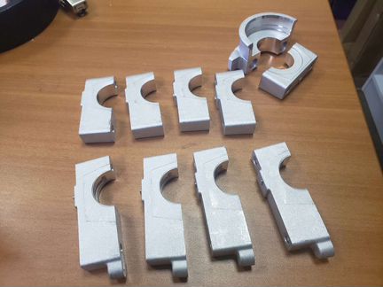 Бугель распредвала Mitsubishi 2,5 4D56U комплект