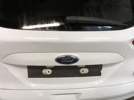 Накладка крышки багажника Ford Kuga 2 2012-Н.в