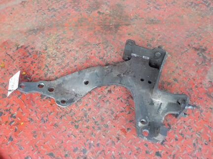 Кронштейн усилителя бампера Скания пгр 1802166