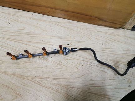 Топливная рейка в сборе тоёта камри в40 2.4л