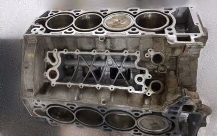 Блок в сборе Land-Rover Range Rover 5.0L V8 2012