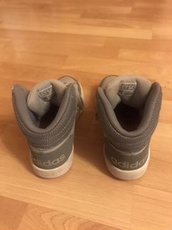 Высокие кроссовки на девочку Adidas, 32