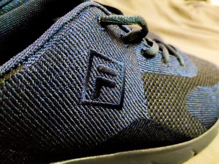 Кроссовки Fila