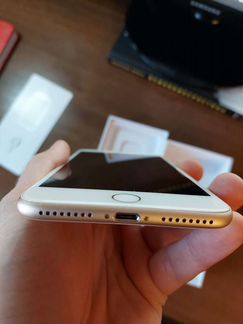 Телефон iPhone 7 plus 128gb gold