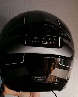 Горнолыжный шлем