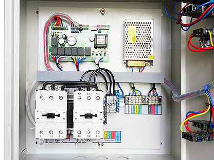 Авр для генератора с автозапуском. Блок АВР 30-50 КВТ проф (100а). Блок АВР 500 КВТ стандарт (1250а). Щит АВР для генератора с автозапуском 15 КВТ. АВР для генератора с автозапуском 380.