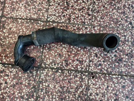 Патрубок интеркулера правые 1.6 A16LET 13344028