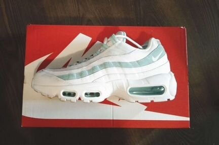 Nike95