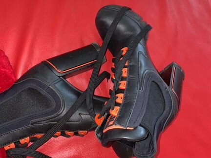 Prada ботильоны