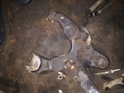 Ленд крузер 100 рычаг нижний