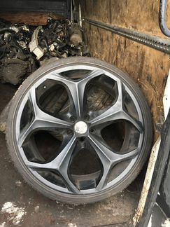 Диски литые R20 с резиной 225/35