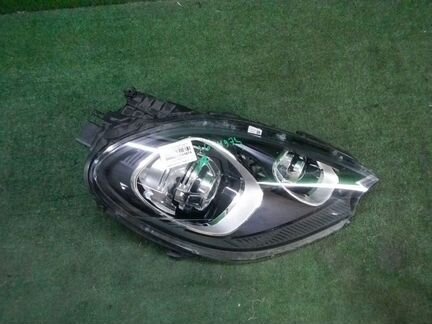 Фара правая Porsche Macan 95b (2014-2018) ксенон 9