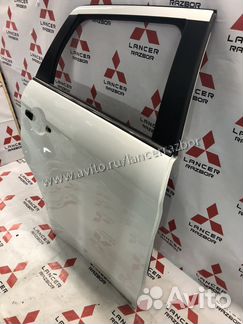Дверь задняя правая белая асх asx