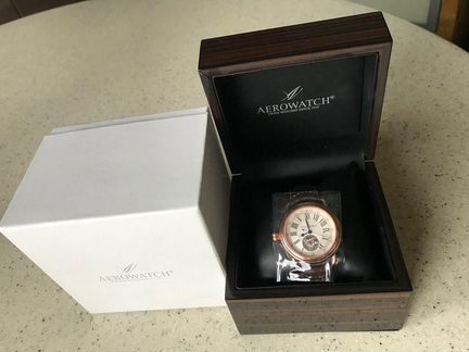 Часы Aerowatch 68900