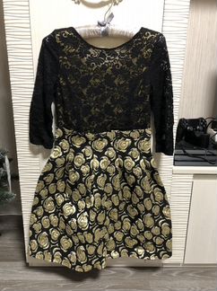 Платье праздничное 40-42