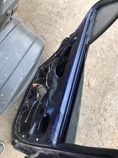 Задняя левая дверь Рено Лагуна2 хэтчбек