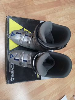 Горнолыжные ботинки