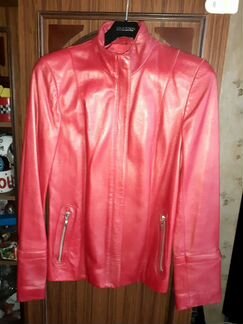 Кожаная куртка женская