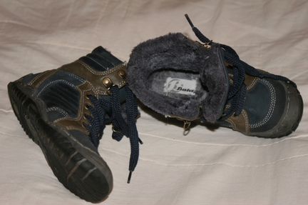 Новые ботинки фирмы Bata (Чехия) (р. 29)