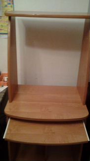 Стол компьютерный