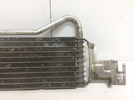 Радиатор масляный передний Ford Kuga 2008-2012