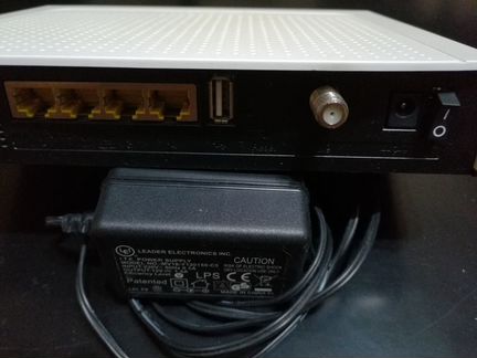 Wi-Fi маршрутизатор Thomson TCW770