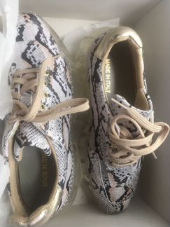 Кроссовки Premium