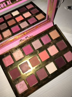 Палетка теней lime crime