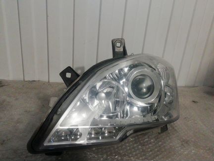 Фара ксенон с дхо передняя левая Mercedes-Benz
