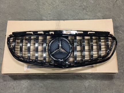 Решетка радиатора Mercedes W 212 GT AMG рестайлинг