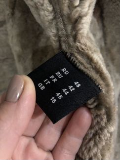 Женская короткая дубленка, размер M