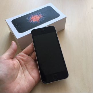 Телефон iPhone SE
