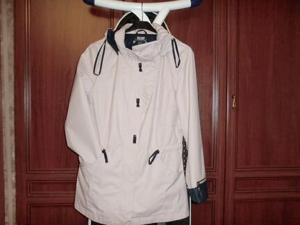 Удобная ветровка 44-46р