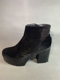 Ботильоны бархатные H&M