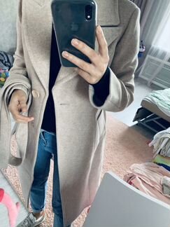 Пальто бежевое новое