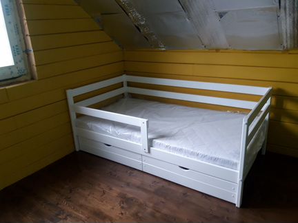 Кровать детская