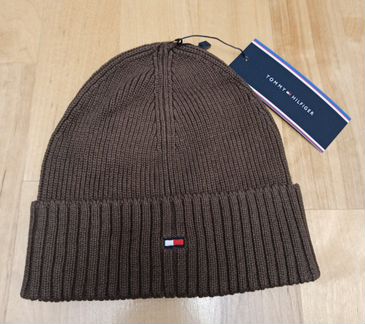 Шапка / Tommy Hilfiger / новая (светло-коричневая)