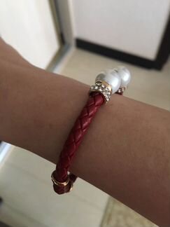 Браслет красный кожаный (новый)