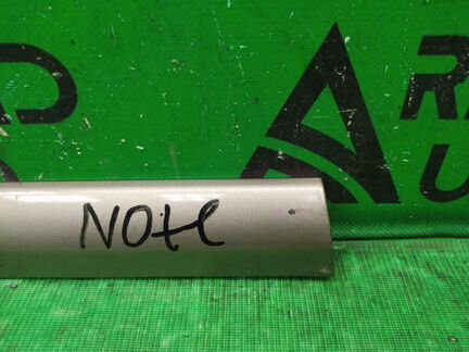 Накладка двери передняя левая Nissan Note E11