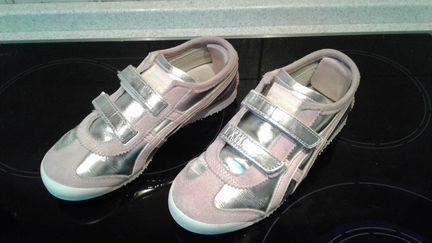 Кроссовки Gucci и Adidas р-р 29-36