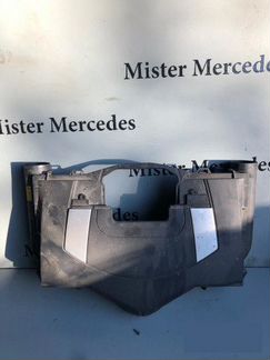 Корпус воздушного фильтра Mercedes-Benz