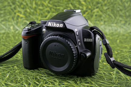 Nikon D3000 body продажа/обмен Прoбeг 23.001 кадра