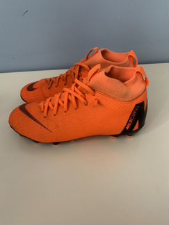 Nike бутсы шиповки р.35